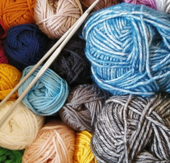 Ministry - yarn and needles